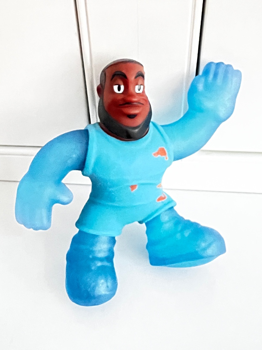 Space Jam New Legacy LeBron James Heroes of Goo Jit Zu Stretchy Figure blue
